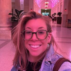 Meet your Posher, Megan